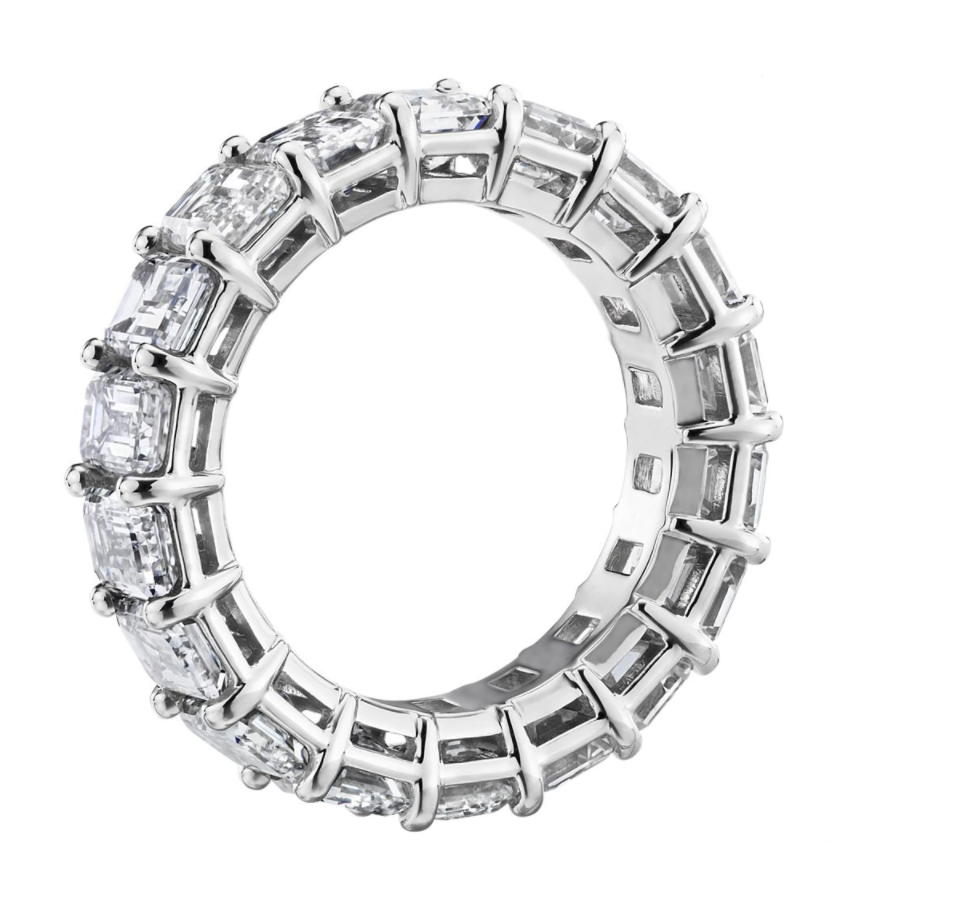 Emerald Cut Diamond Eternity Ring